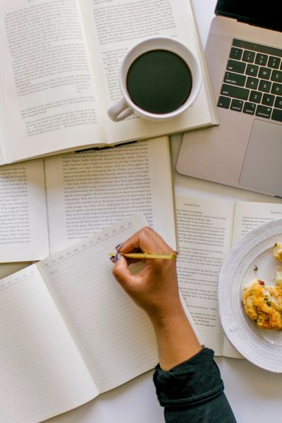 How to Choose a Side Hustle Based on How Much Money You Actually Want to Make